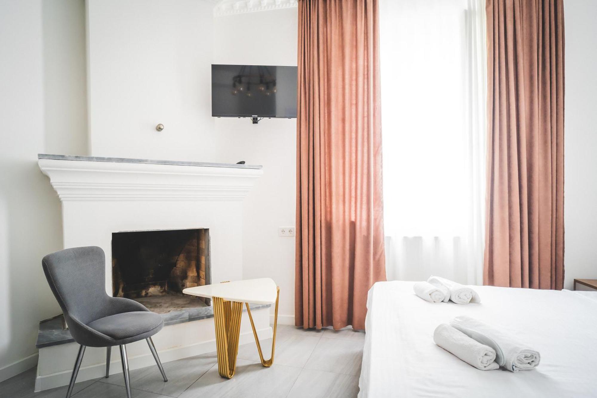 White House Hotel Tbilisi Bagian luar foto